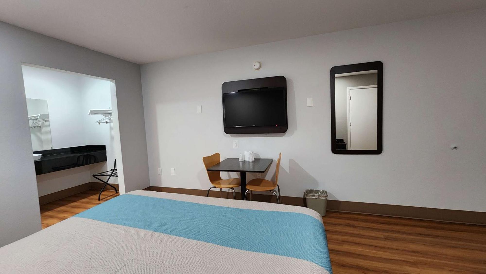Motel 6-Webster, Tx - Houston - Nasa Lake Esterno foto